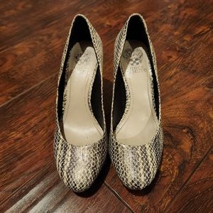 Vince Camuto Heels Size 6.5